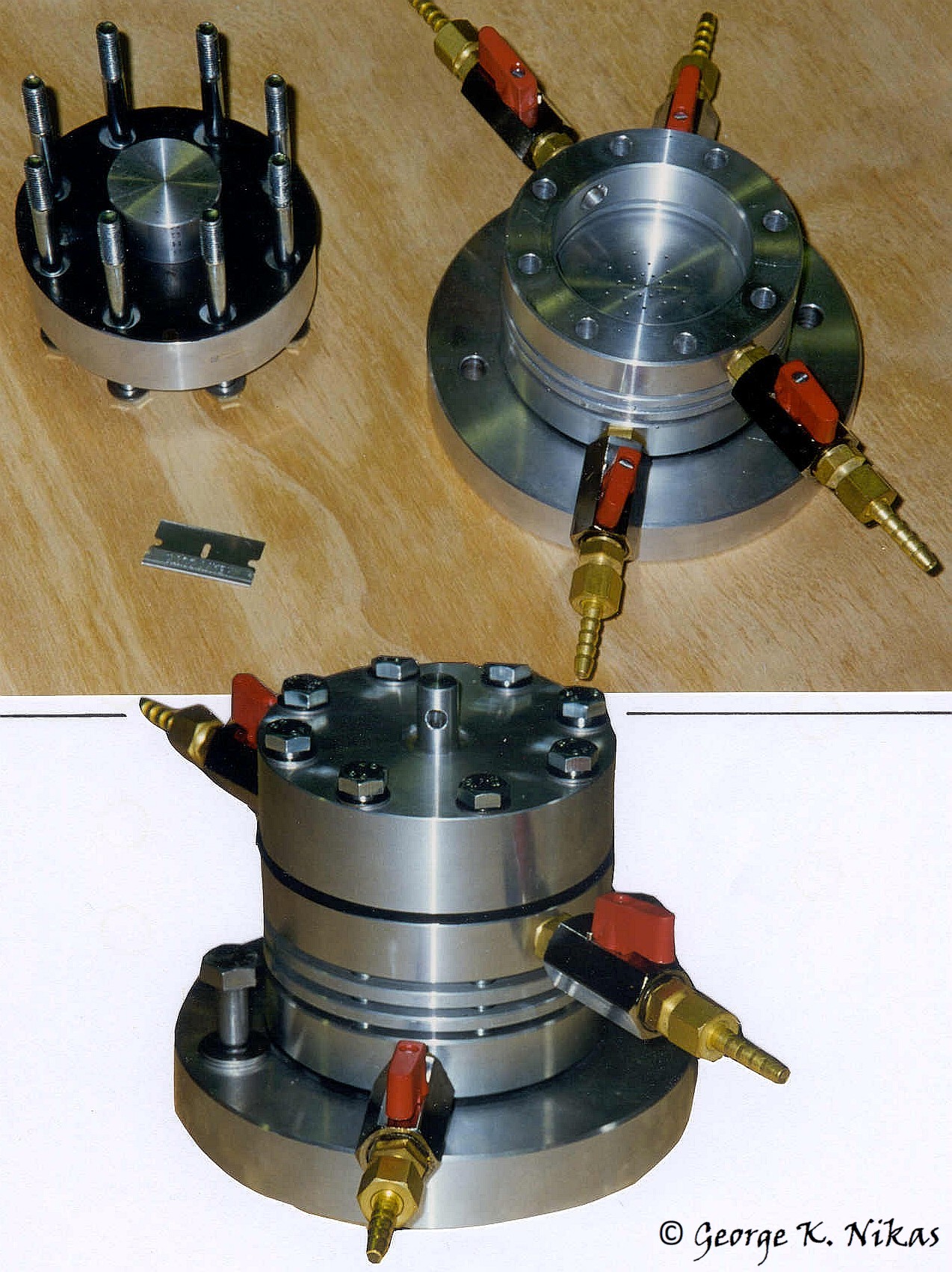 Porous-bearing project - test rig. Copyright George K. Nikas